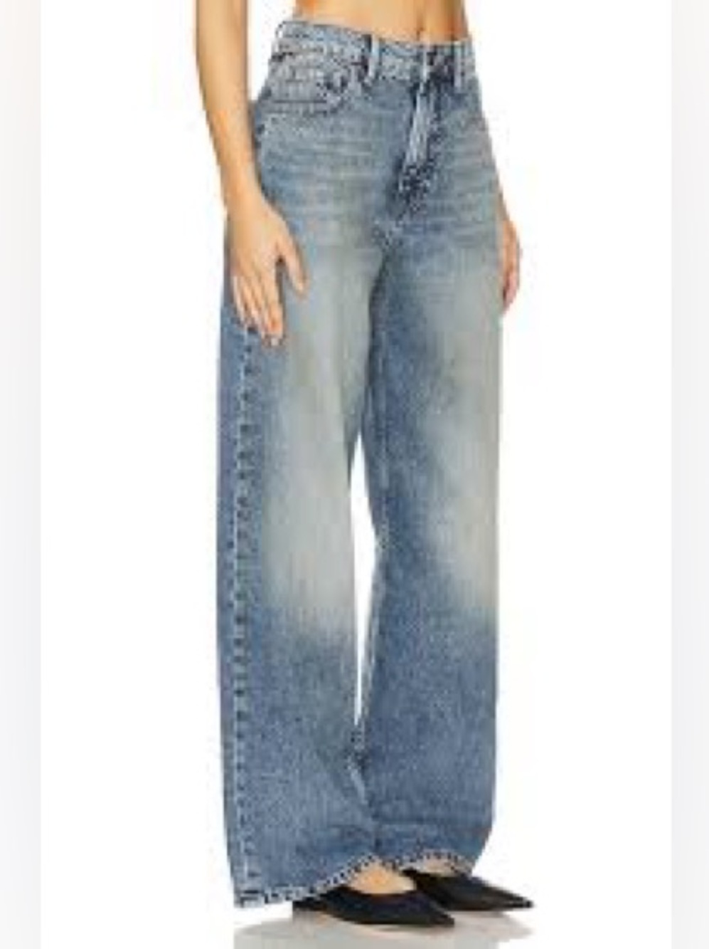 Fashion Nova Women's Wide Leg Jeans in Light Blue